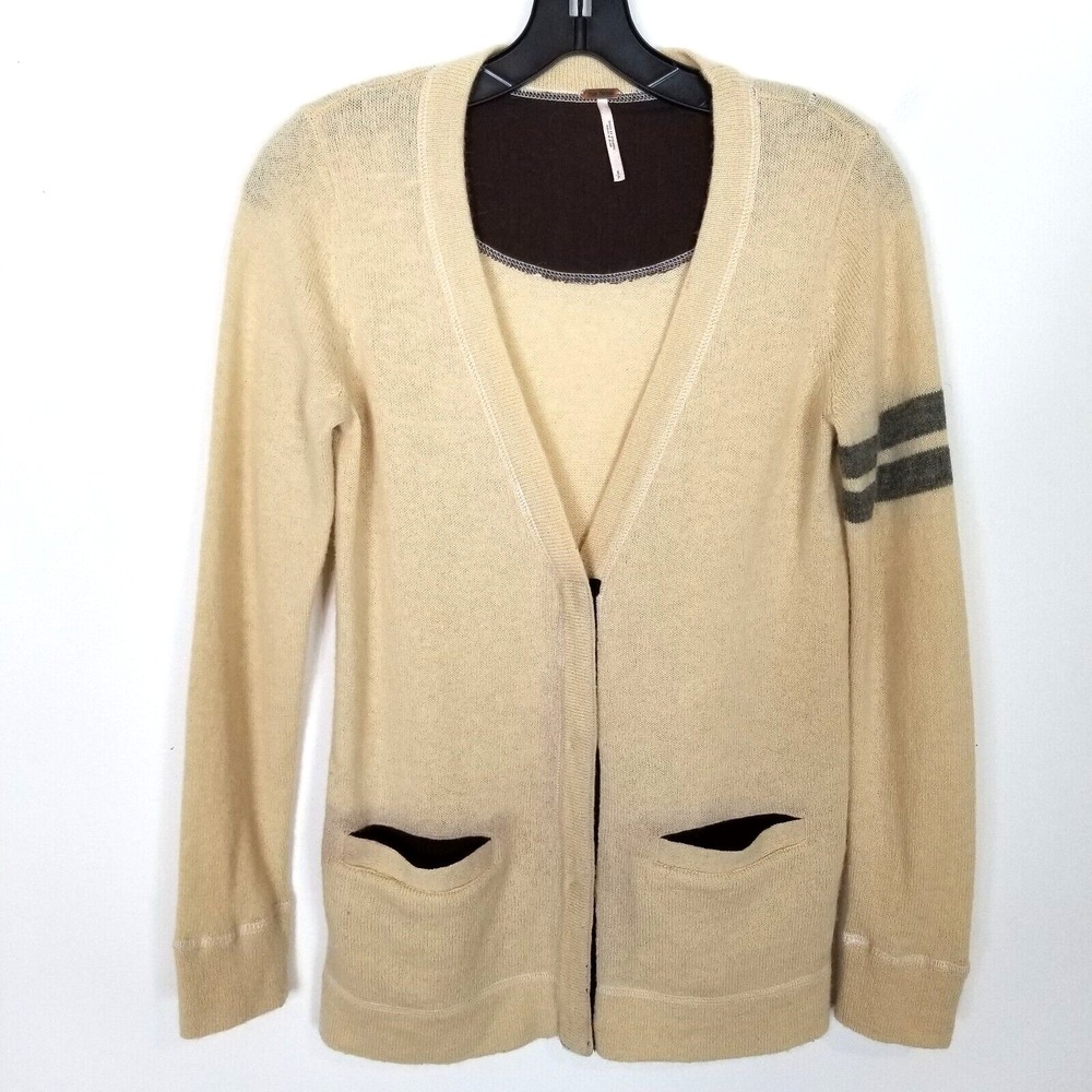 Free‎ People Women Varsity Style Cardigan Sweater Sz S Wool Alpaca Snap Beige
